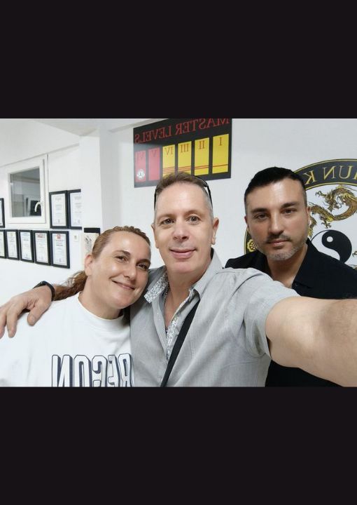 ΕΓΚΑΙΝΙΑ ΝΕΑΣ ΣΧΟΛΗΣ ΣΤΗΝ ΚΑΡΔΙΑ